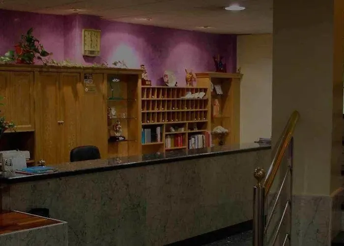 El Palacio 2* Lalín